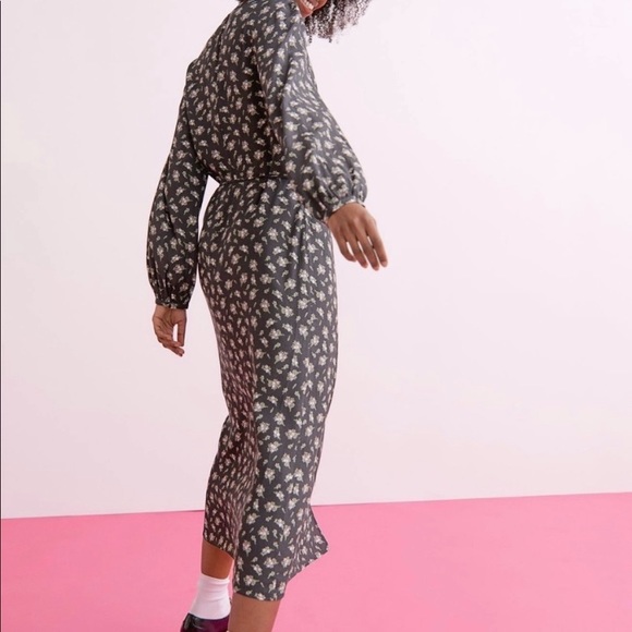 H & M Wrap Dress - Picture 3 of 3